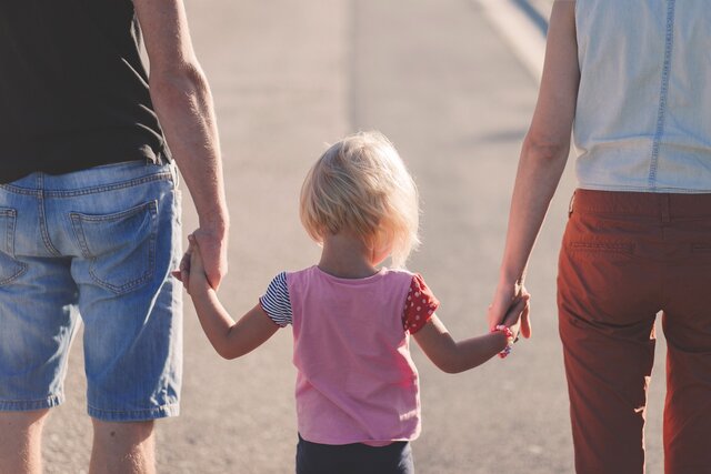 Familienbildung: Reiter Angebote KInder Jugend Kachel Familienbildung