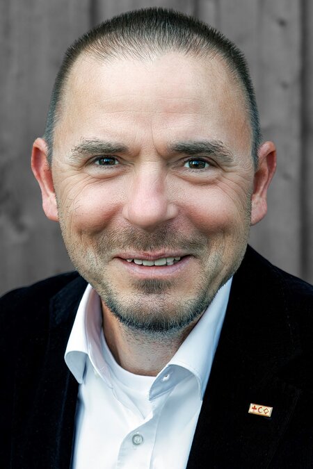 Neu: Jan Hendrik Hartloehner 2022 kompr